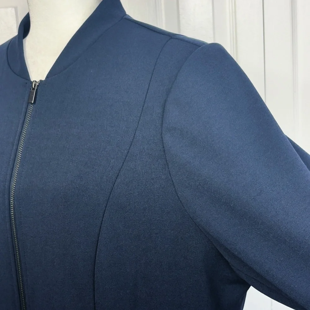 Lane Bryant Navy Blue Long Sleeve Pleated Peplum Waist Zip Jacket 20 - Picture 6 of 16